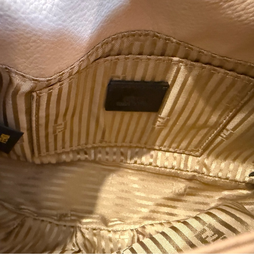 Fendi Beige Crossbody Bag with Gold Chain - Picture 11 of 17